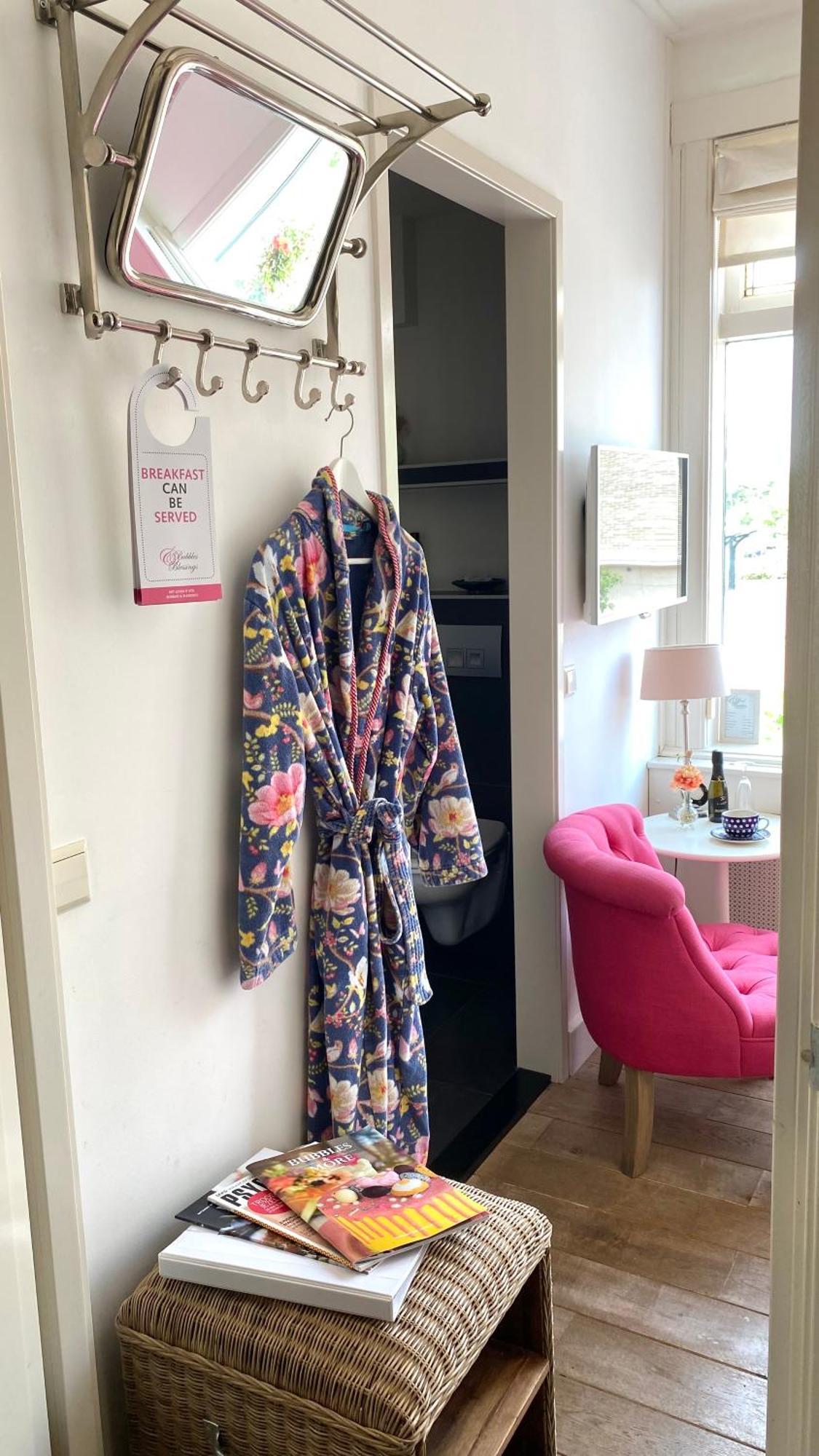 ビルトホーフェン Bubbles & Bed Bed & Breakfast エクステリア 写真