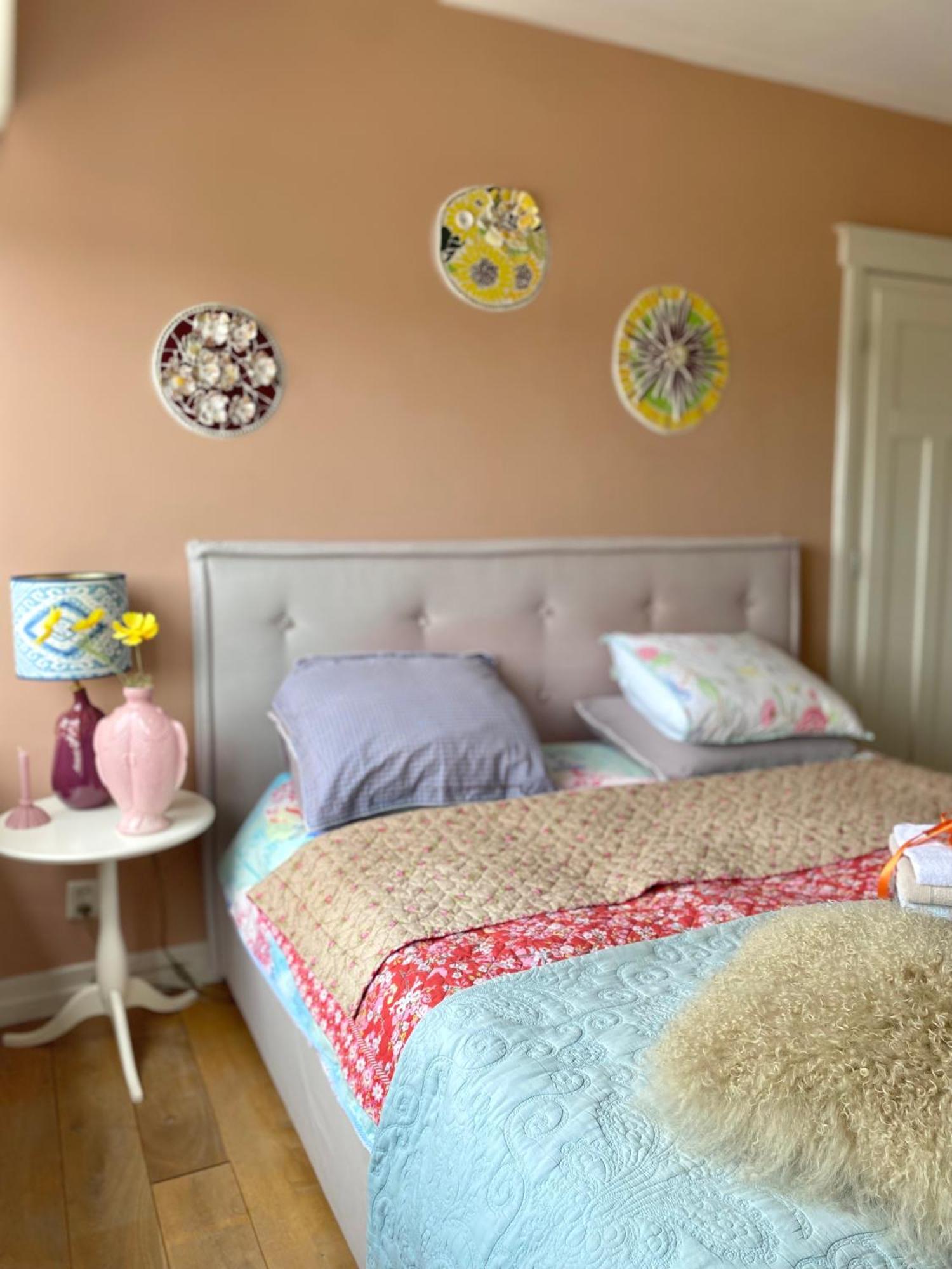 ビルトホーフェン Bubbles & Bed Bed & Breakfast エクステリア 写真