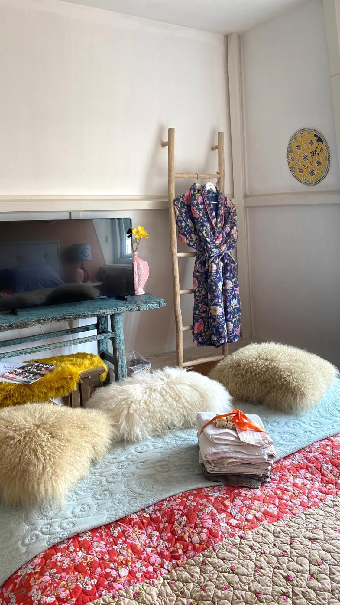 ビルトホーフェン Bubbles & Bed Bed & Breakfast エクステリア 写真
