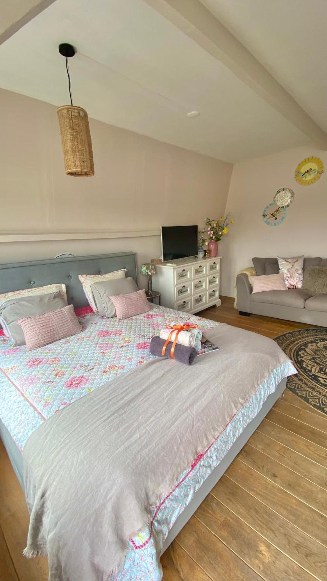 ビルトホーフェン Bubbles & Bed Bed & Breakfast エクステリア 写真