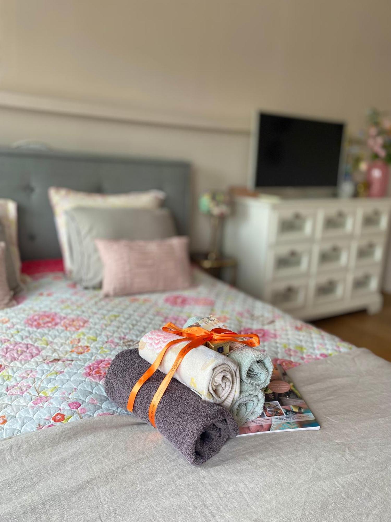 ビルトホーフェン Bubbles & Bed Bed & Breakfast エクステリア 写真